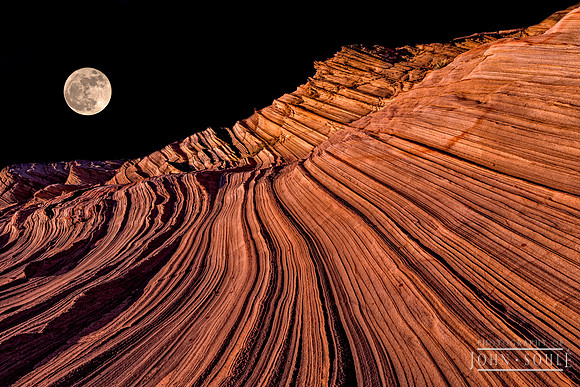 Moonrise over the Fins
